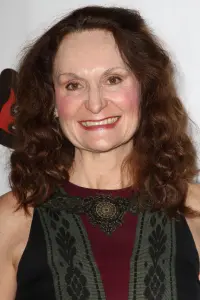 Фото Бет Грант (Beth Grant)