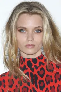 Фото Еббі Лі (Abbey Lee)