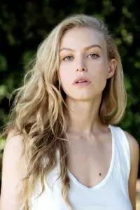 Фото Пенелопа Мітчелл (Penelope Mitchell)