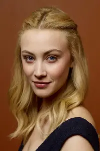 Фото Сара Гадон (Sarah Gadon)