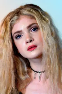 Фото Олена Кампуріс (Elena Kampouris)