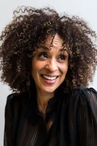 Фото Карін Парсонс (Karyn Parsons)