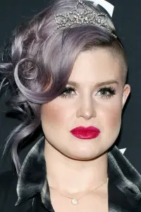 Фото Келлі Осборн (Kelly Osbourne)