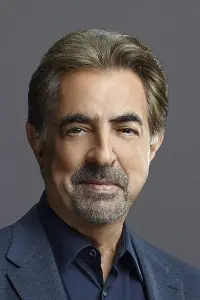 Фото Джо Мантенья (Joe Mantegna)