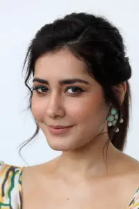 Фото Раашіі Ханна (Raashii Khanna)