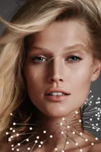 Фото Тоні Гарн (Toni Garrn)