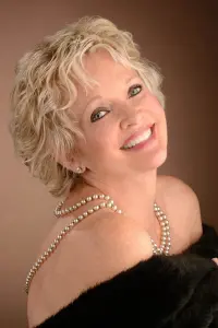 Фото Крістін Еберсол (Christine Ebersole)