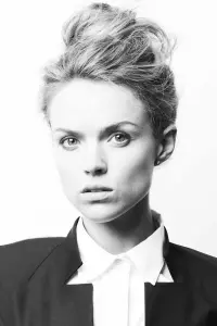 Фото Ерін Річардс (Erin Richards)