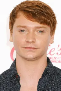 Фото Калум Варті (Calum Worthy)