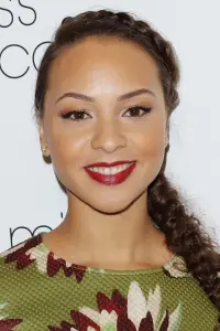 Фото Жасмин Кефас Джонс (Jasmine Cephas Jones)