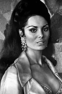 Фото Далія Лаві (Daliah Lavi)