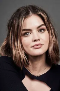 Фото Люсі Хейл (Lucy Hale)