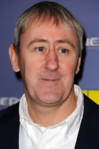 Фото  (Nicholas Lyndhurst)