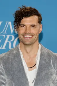 Фото  (Joel Smallbone)