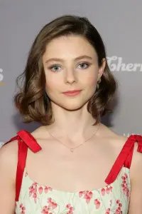 Фото Томасін Маккензі (Thomasin McKenzie)