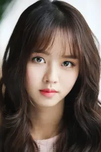 Фото  (Kim So-hyun)