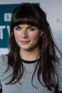 Фото Ейслінг Беа (Aisling Bea)