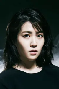 Фото Шим Юн Кюн (Shim Eun-kyung)