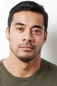 Фото Роббі Магасіва (Robbie Magasiva)