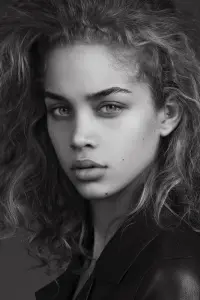 Фото  (Jasmine Sanders)