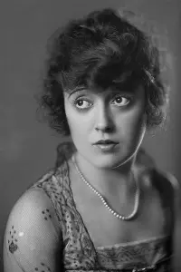 Фото  (Mabel Normand)