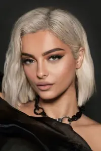 Фото  (Bebe Rexha)