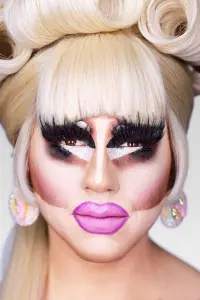 Фото  (Trixie Mattel)