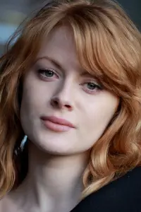 Фото Емілі Бічем (Emily Beecham)