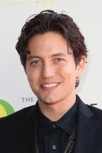 Фото Джексон Ретбоун (Jackson Rathbone)