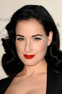 Фото Діта фон Тіз (Dita Von Teese)