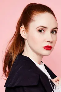 Фото Карен Гіллан (Karen Gillan)