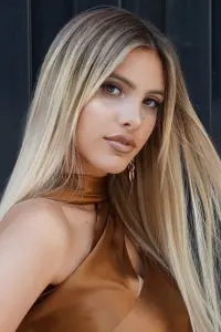 Фото  (Lele Pons)