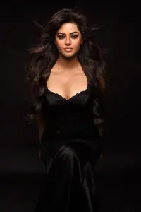 Фото  (Meera Chopra)