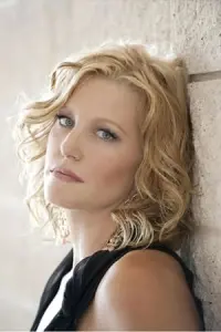 Фото Анна Ганн (Anna Gunn)