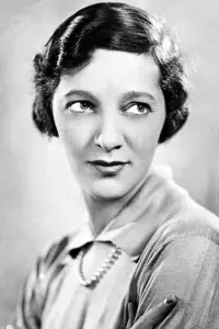 Фото  (Gertrude Lawrence)