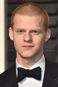 Фото Лукас Хеджес (Lucas Hedges)