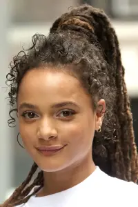 Фото Саша пров (Sasha Lane)