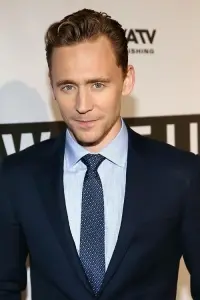 Фото Том Хіддлстон (Tom Hiddleston)