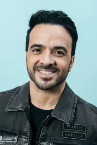 Фото  (Luis Fonsi)