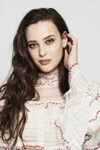 Фото  (Katherine Langford)