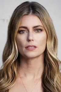 Фото Діора Берд (Diora Baird)