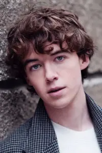 Фото Алекс Лотер (Alex Lawther)