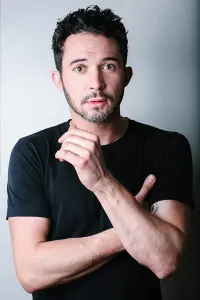 Фото  (Justin Willman)