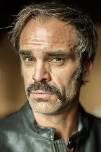 Фото Стівен Огг (Steven Ogg)