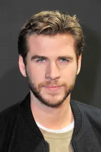 Фото Ліам Хемсворт (Liam Hemsworth)