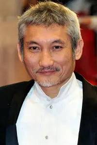 Фото Цуй Харк (Tsui Hark)