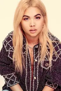 Фото Хейлі Кійоко (Hayley Kiyoko)