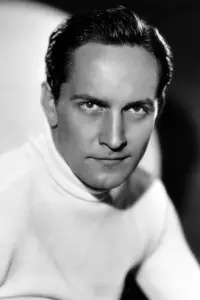 Фото Фредрік Марч (Fredric March)