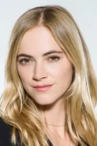 Фото  (Emily Wickersham)