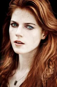 Фото Роуз Леслі (Rose Leslie)